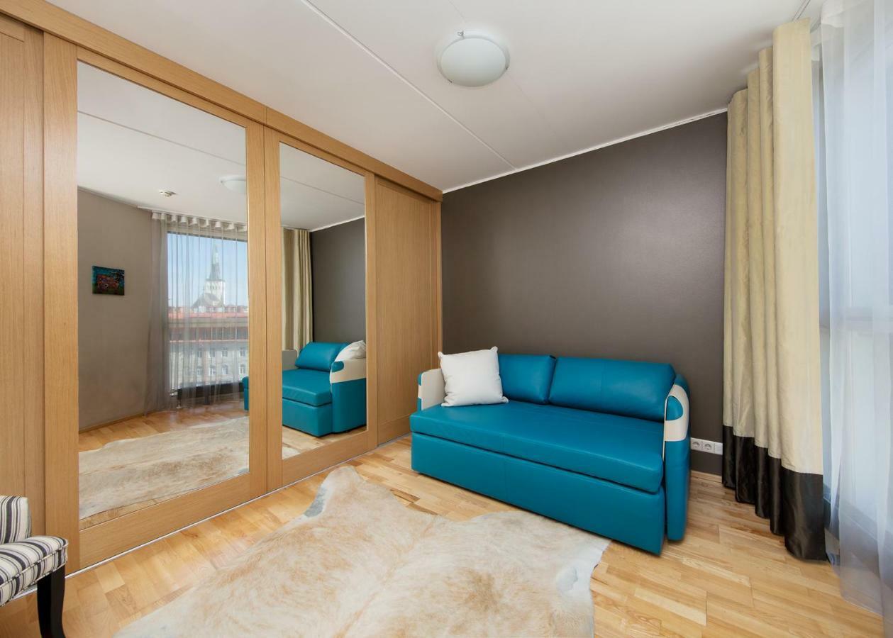 Rotermanni Luxury Apartment Tallinn Bagian luar foto